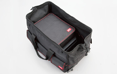 アクティブバディ キャリーやボストン（別売り）のバッグインバッグとして使用できます。
